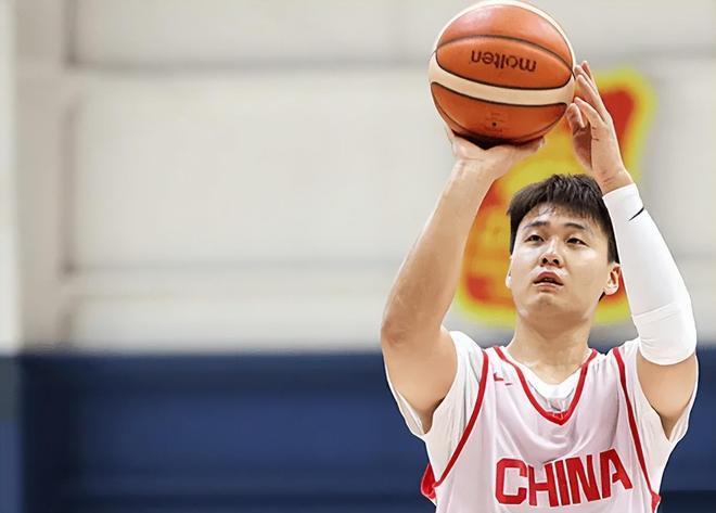 赵睿或加盟北京首钢,双方沟通很顺利,睿哥联手周琦冲击总冠军